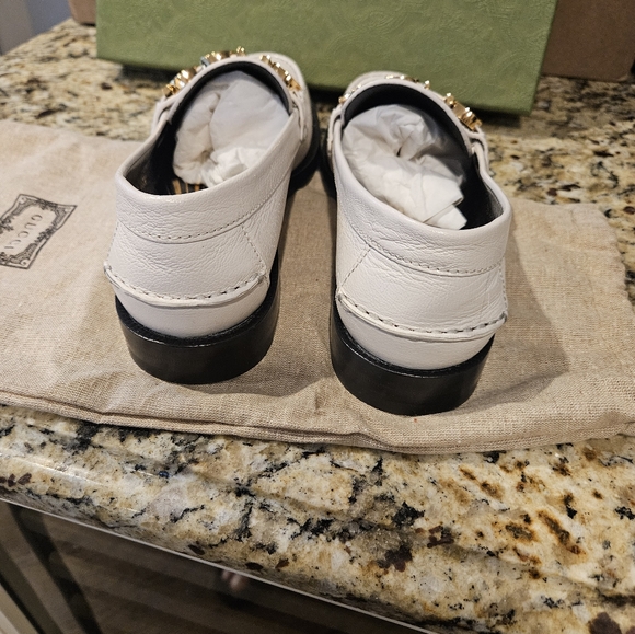 NWB Gucci Mystic White Cara Logo Loafer Loafers Flats Slip Ons Leather - Picture 5 of 10